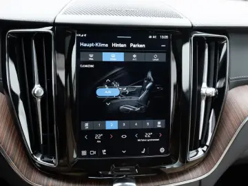 VOLVO XC60 B5 Ultimate Bright AWD