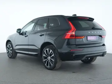 VOLVO XC60 Ultimate Dark Bowers & Wilkins Head-up Pano