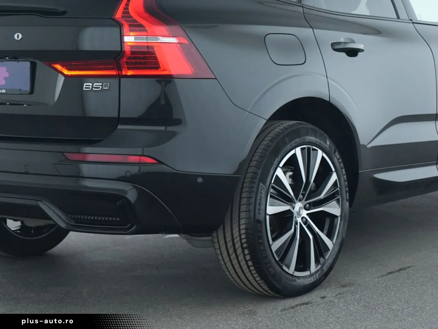 VOLVO XC60 Ultimate Dark Bowers & Wilkins Head-up Pano