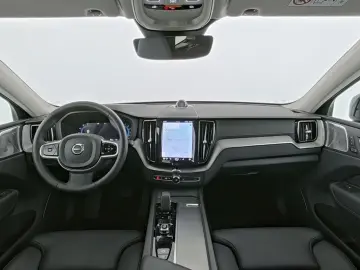 VOLVO XC60 Ultimate Dark Bowers & Wilkins Head-up Pano