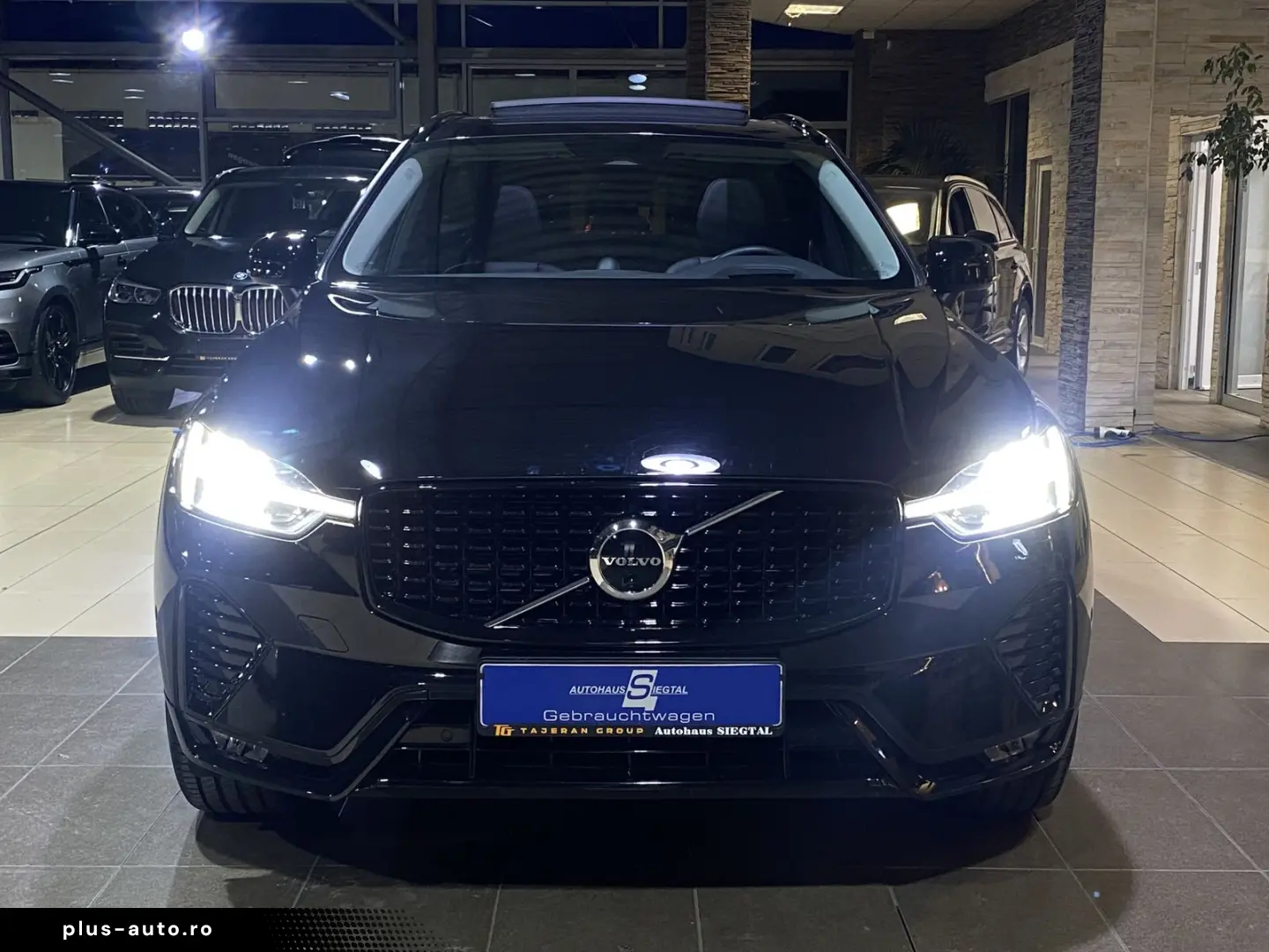VOLVO XC60 Ultimate Dark AWD B&W 360Cam LED SHZ Pano