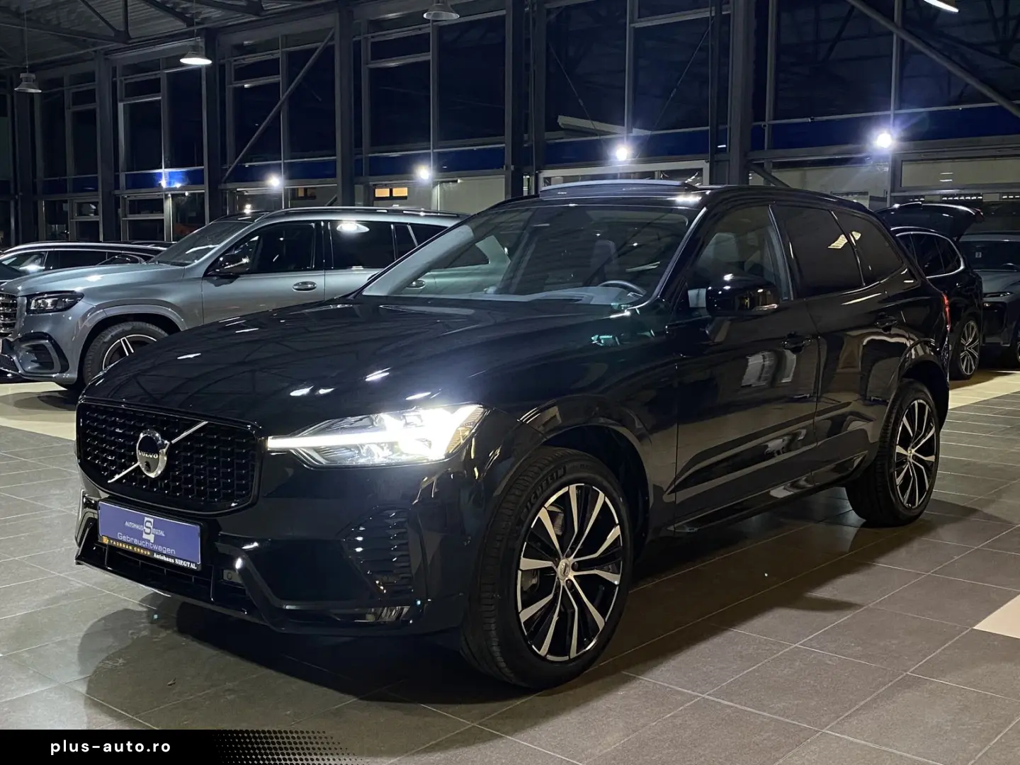 VOLVO XC60 Ultimate Dark AWD B&W 360Cam LED SHZ Pano