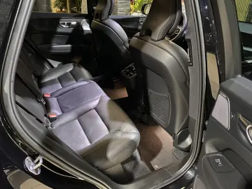 VOLVO XC60 Ultimate Dark AWD B&W 360Cam LED SHZ Pano