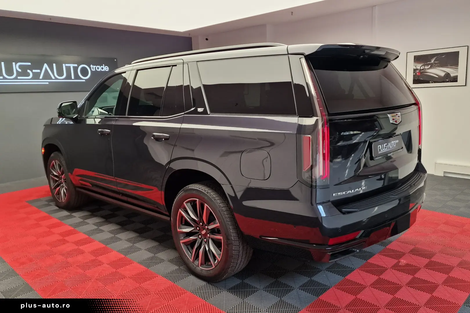 Cadillac Escalade Sport Platinum Short Version 6.2 V8 426hp