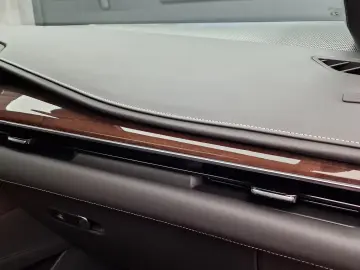 Cadillac Escalade Sport Platinum Short Version 6.2 V8 426hp