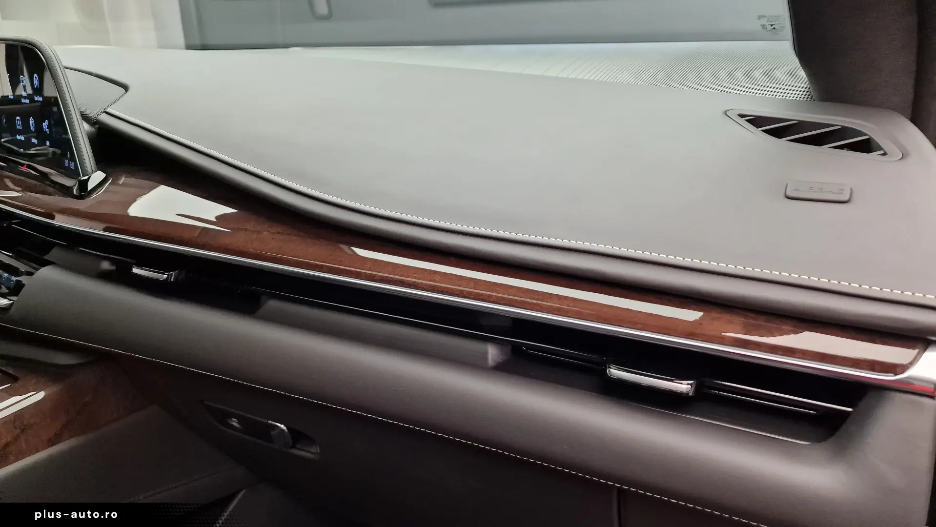 Cadillac Escalade Sport Platinum Short Version 6.2 V8 426hp