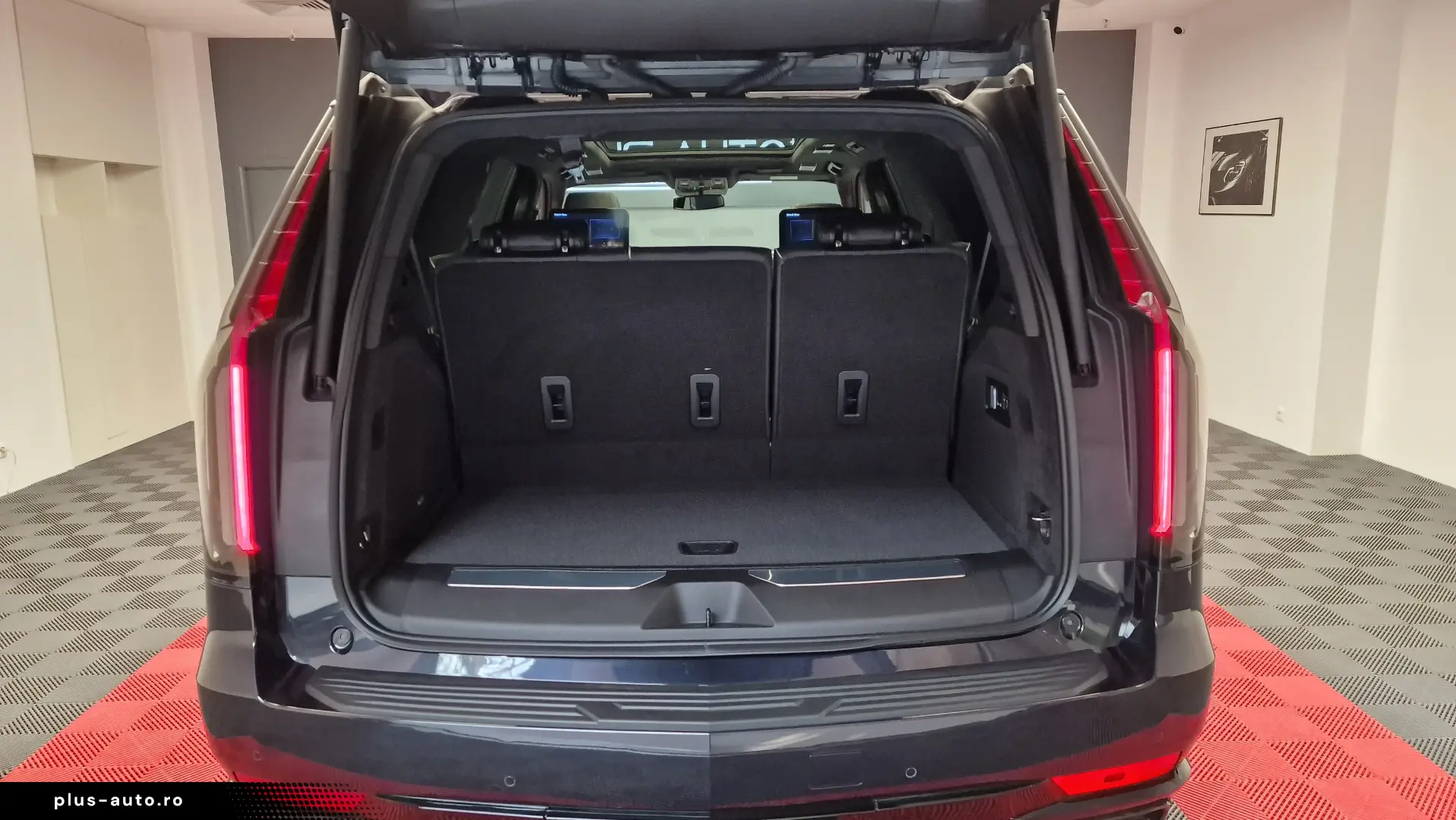 Cadillac Escalade Sport Platinum Short Version 6.2 V8 426hp