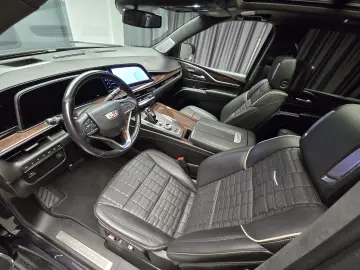 Cadillac Escalade Sport Platinum Short Version 6.2 V8 426hp