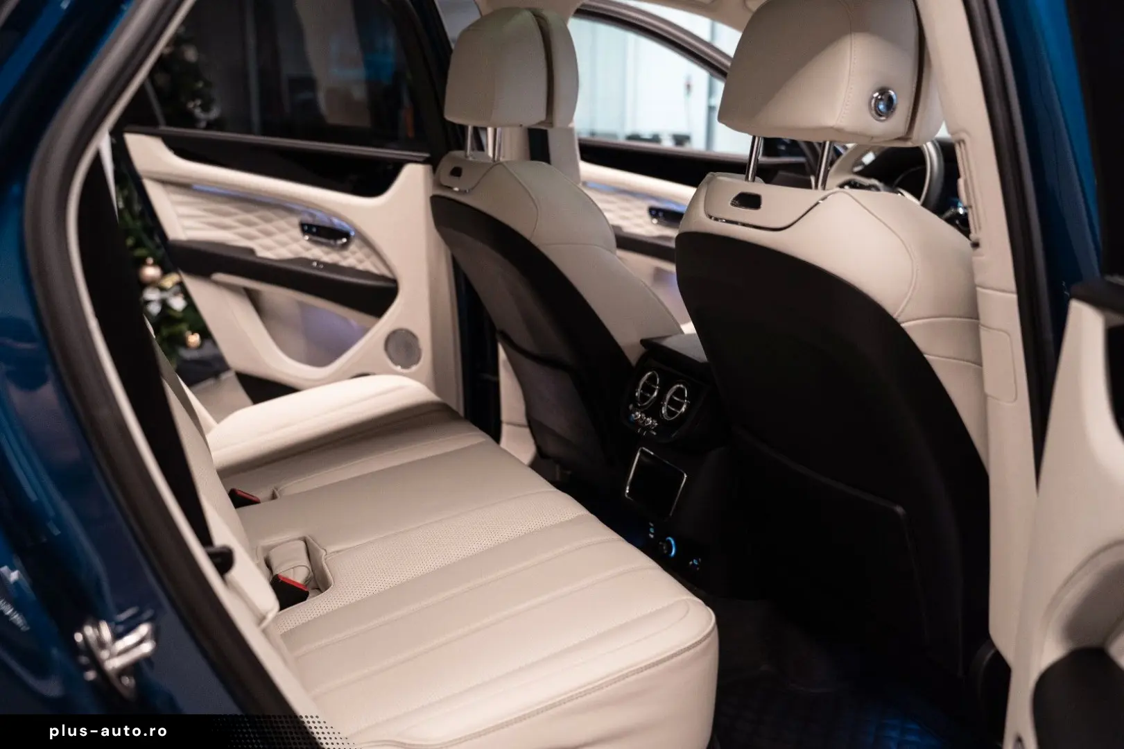 BENTLEY Bentayga 4.0 V8 Azure 4WD Autom.