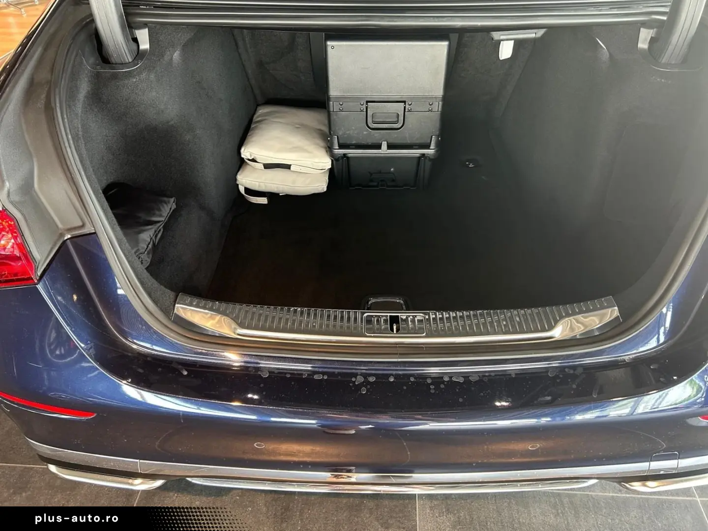 MERCEDES-BENZ S 580 Maybach 4M First-Class TV Chauffeur Kühl