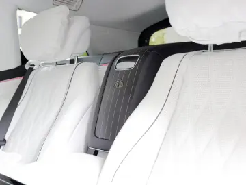 Mercedes-Benz GLS 600 Maybach   NIGHT   E-ACTIVE   2026