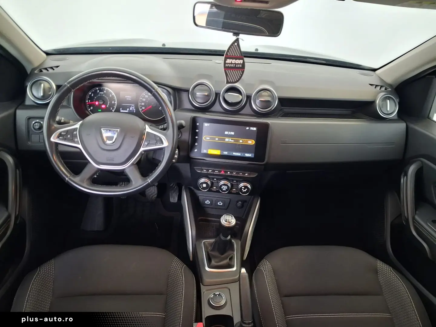 Dacia Duster 1.3 TCe 150 cp 4x4 Full