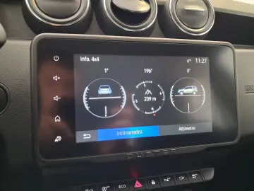 Dacia Duster 1.3 TCe 150 cp 4x4 Full