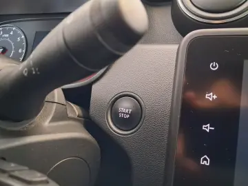 Dacia Duster 1.3 TCe 150 cp 4x4 Full