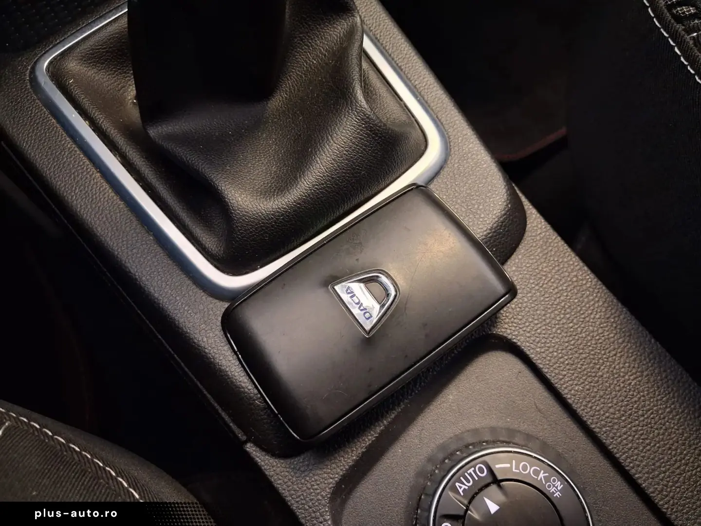 Dacia Duster 1.3 TCe 150 cp 4x4 Full