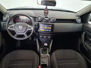 Dacia Duster 1.3 TCe 150 cp 4x4 Full