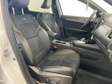 Renault Arkana 1.3 Mhev 160 EDC Esprit Alpine