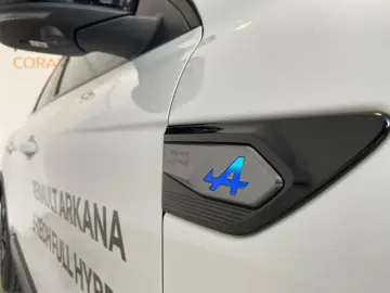 Renault Arkana 1.3 Mhev 160 EDC Esprit Alpine