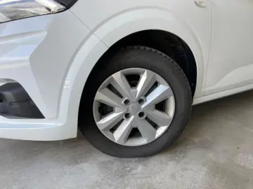 Dacia Logan 1.0 TCe 90 MT6 - TVA ded. 36000 km