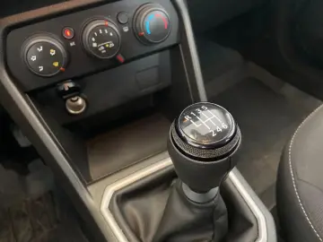 Dacia Logan 1.0 TCe 90 MT6 - TVA ded. 36000 km