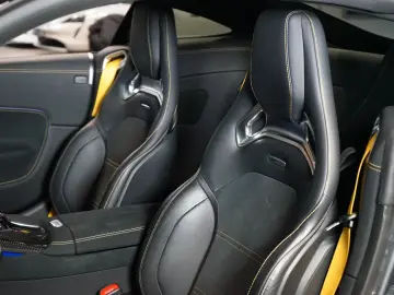 Mercedes-Benz AMG GT 63 AMG 4M  CARBON HUD