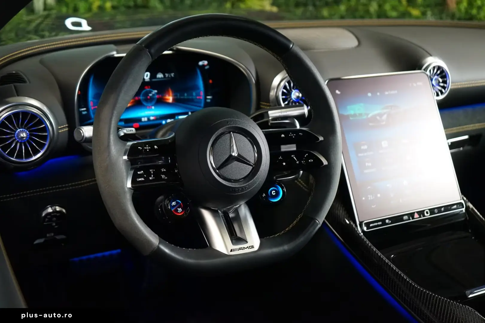 Mercedes-Benz AMG GT 63 AMG 4M  CARBON HUD