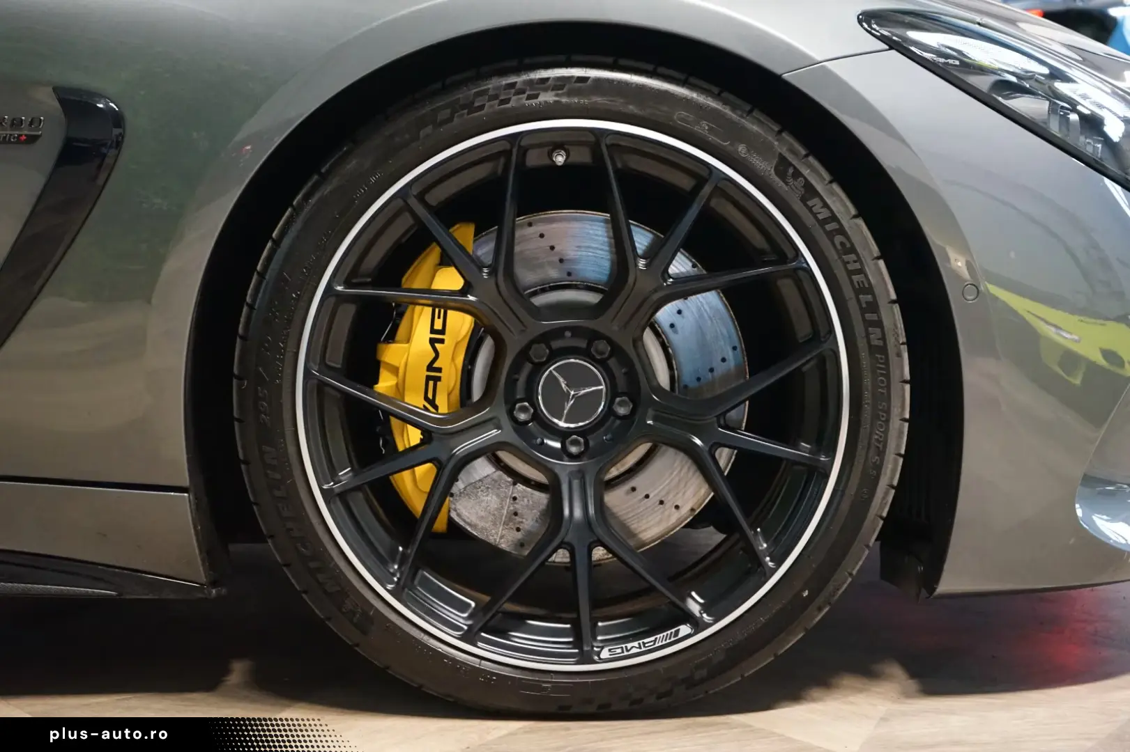 Mercedes-Benz AMG GT 63 AMG 4M  CARBON HUD