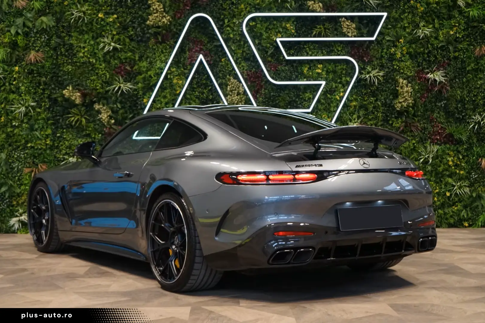 Mercedes-Benz AMG GT 63 AMG 4M  CARBON HUD