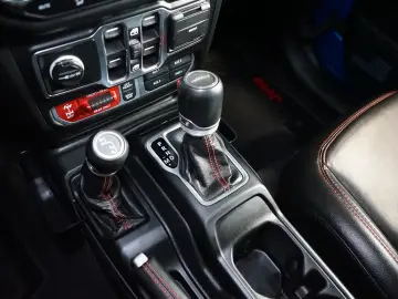 Jeep Gladiator RUBICON 3.6 V6 4X4 SPORT