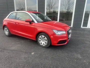 AUDI A1 1.2TFSI 86cp XENON