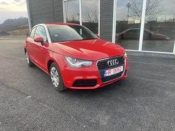 AUDI A1 1.2TFSI 86cp XENON