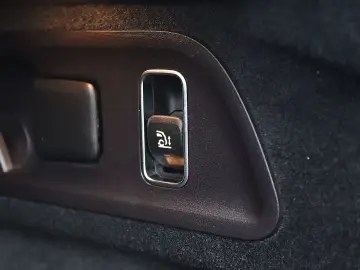 MERCEDES-BENZ GLE 450 d Coupe 4M AMG DISTRO PANO KAM&hellip;