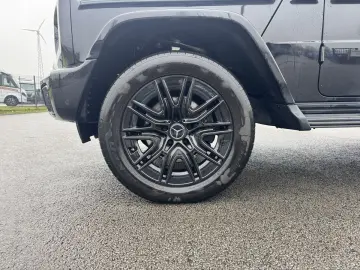 MERCEDES-BENZ G 450 AMG