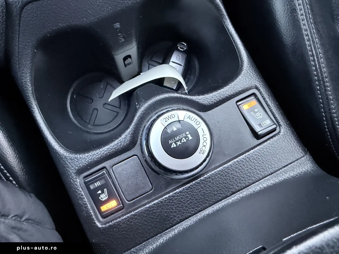 Nissan X-trail 4×4 7Locuri