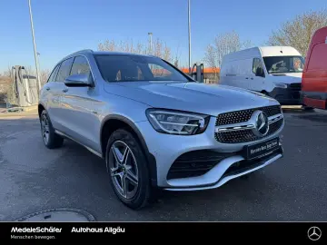 MERCEDES-BENZ GLC 300 de 4M AMG VollDigDisp LED Kam &hellip;