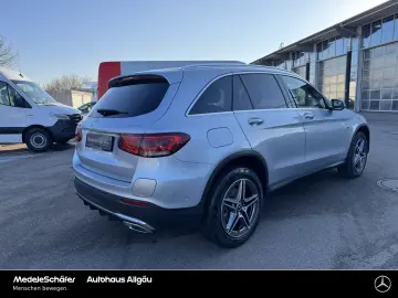 MERCEDES-BENZ GLC 300 de 4M AMG VollDigDisp LED Kam &hellip;