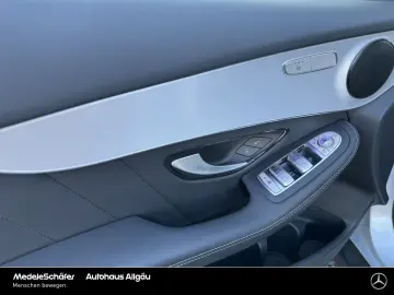 MERCEDES-BENZ GLC 300 de 4M AMG VollDigDisp LED Kam &hellip;