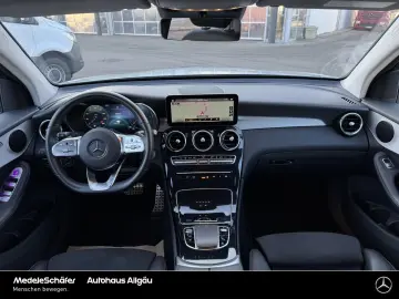MERCEDES-BENZ GLC 300 de 4M AMG VollDigDisp LED Kam &hellip;