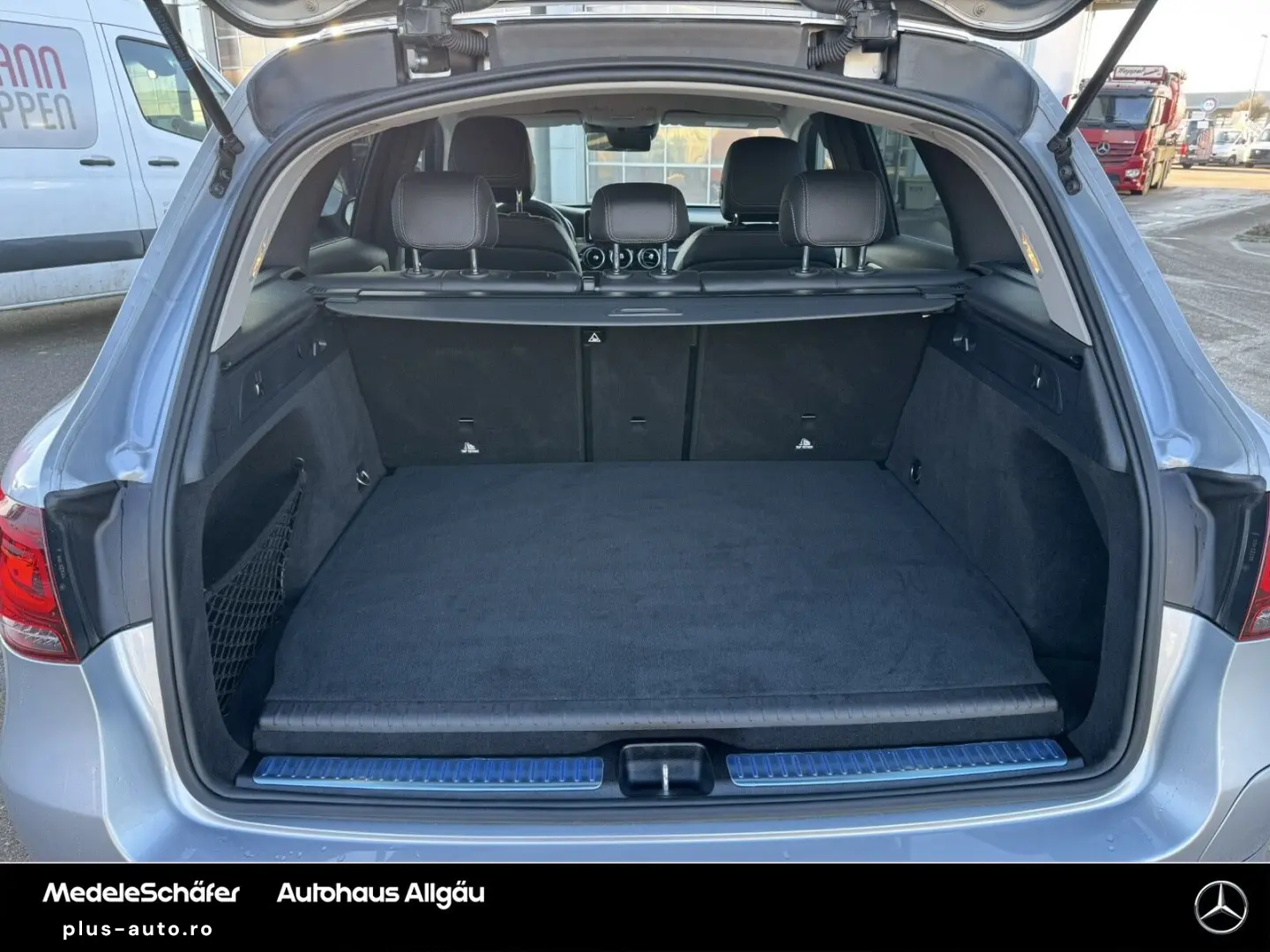 MERCEDES-BENZ GLC 300 de 4M AMG VollDigDisp LED Kam &hellip;