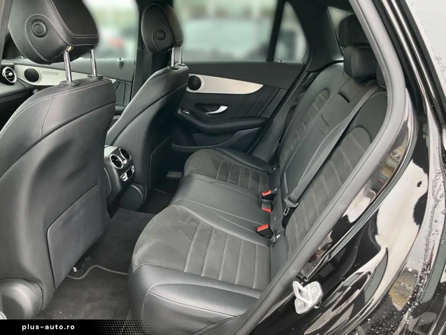 MERCEDES-BENZ GLC 300 de 4M AMG-Line Night MULTIBEAM&hellip;