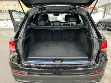 MERCEDES-BENZ GLC 300 de 4M AMG-Line Night MULTIBEAM&hellip;