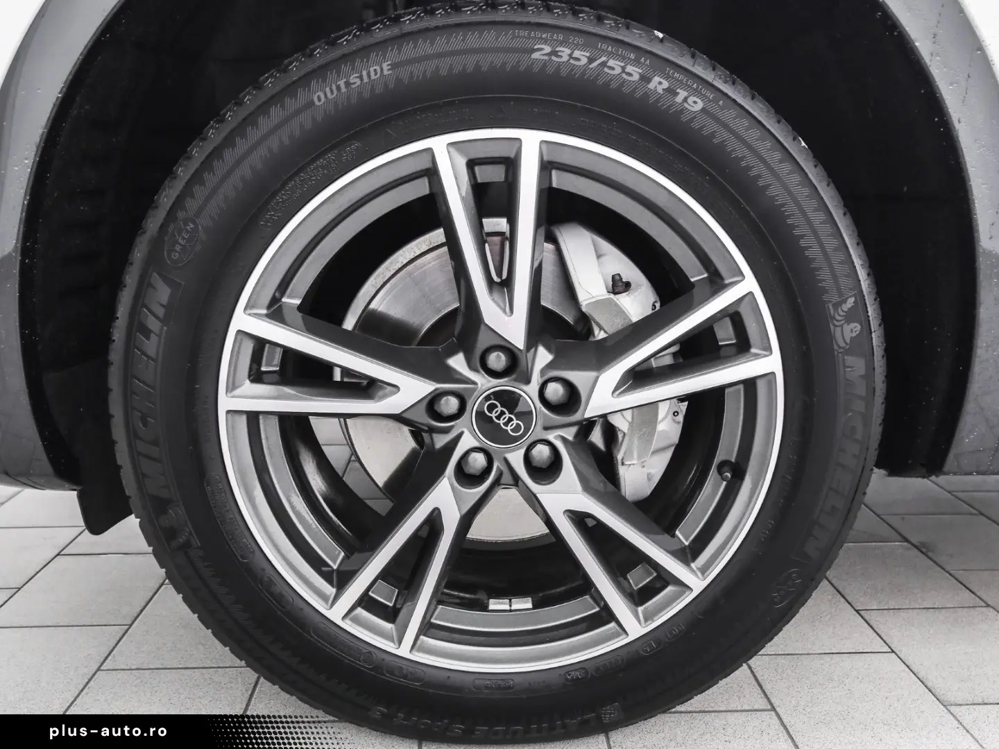 AUDI Q5 45 TFSI quattro Advanced S line Interieur Nav