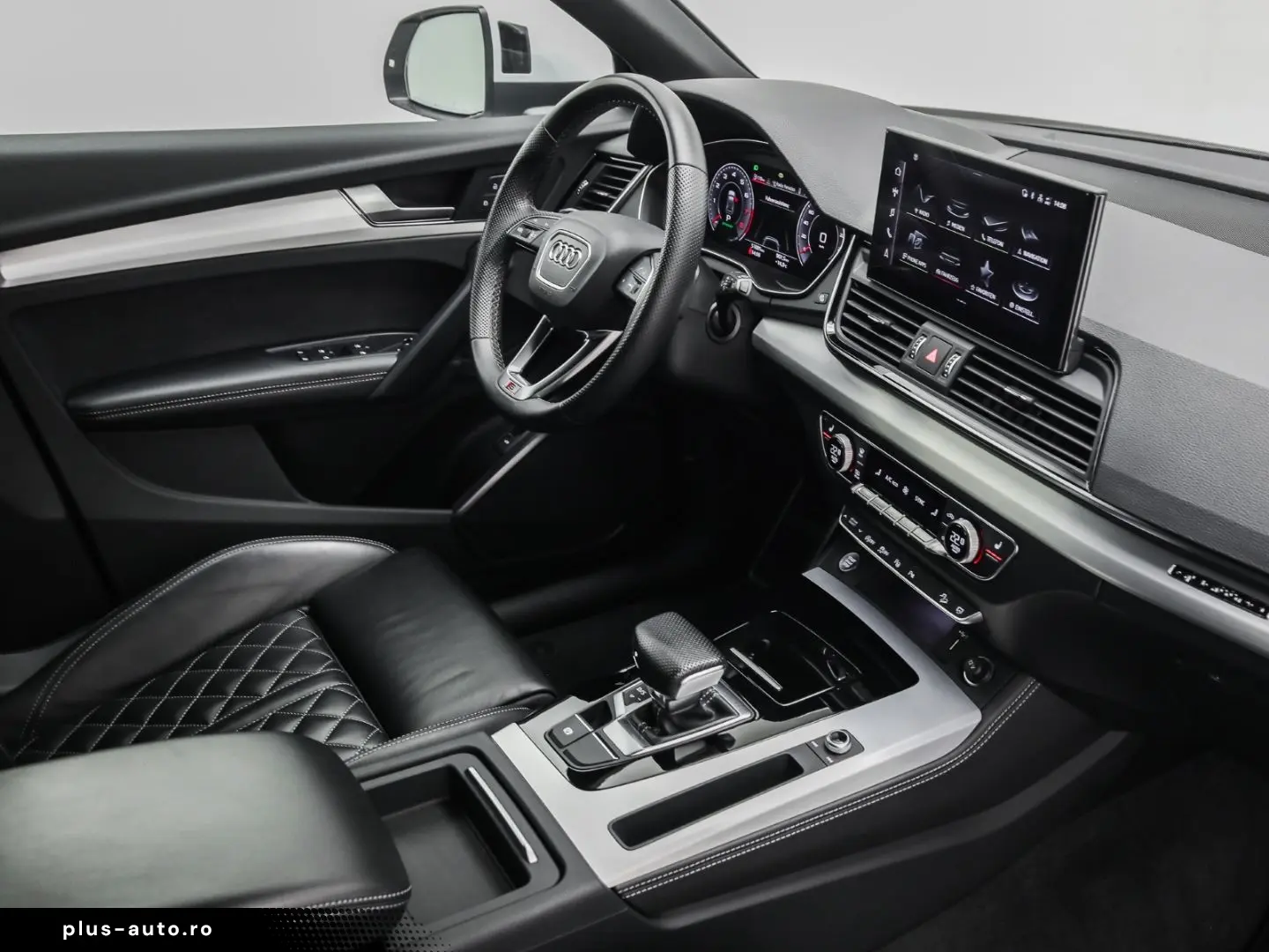 AUDI Q5 45 TFSI quattro Advanced S line Interieur Nav