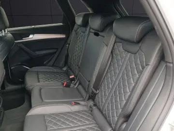 AUDI Q5 45 TFSI advanced quattro S-tronic LED Nai AVC