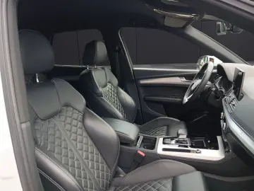 AUDI Q5 45 TFSI advanced quattro S-tronic LED Nai AVC
