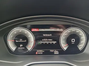 AUDI Q5 45 TFSI advanced quattro S-tronic LED Nai AVC