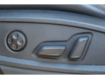 AUDI Q5 Sportback 50 TFSI e qu.Str. S-Line Pano ACC A