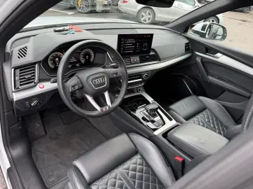 AUDI Q5 55 TFSI e Quattro S line Matrix ACC Kamer AHK