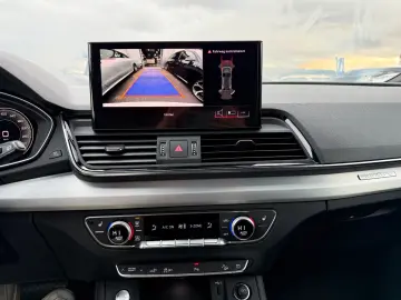 AUDI Q5 55 TFSI e Quattro S line Matrix ACC Kamer AHK
