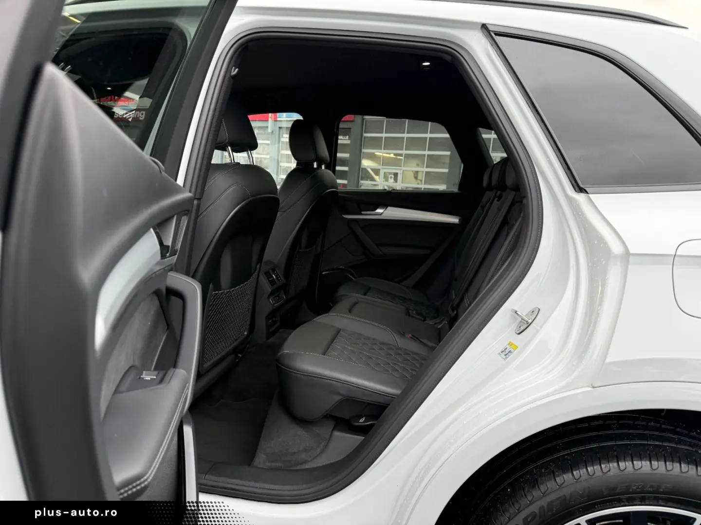 AUDI Q5 55 TFSI e Quattro S line Matrix ACC Kamer AHK